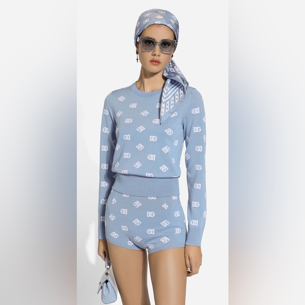 Dolce & Gabbana DG Logo Wool and silk jacquard sweater with tonal DG logo. NWT.